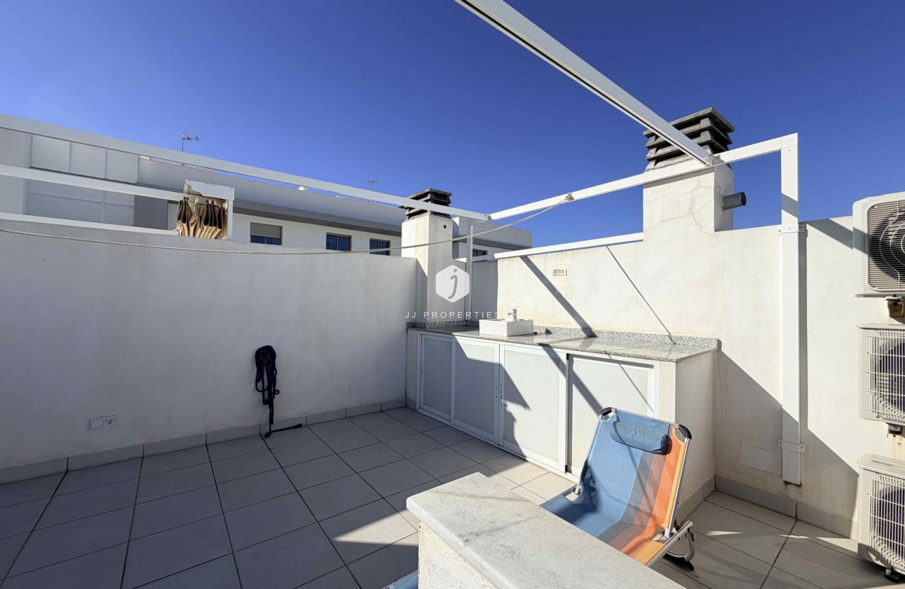 Resale - Chalet -
Cabo Roig - Costa Blanca