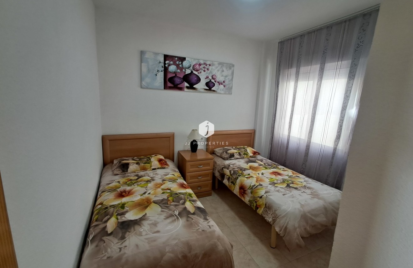 Resale - Apartment / flat -
La Zenia - Costa Blanca
