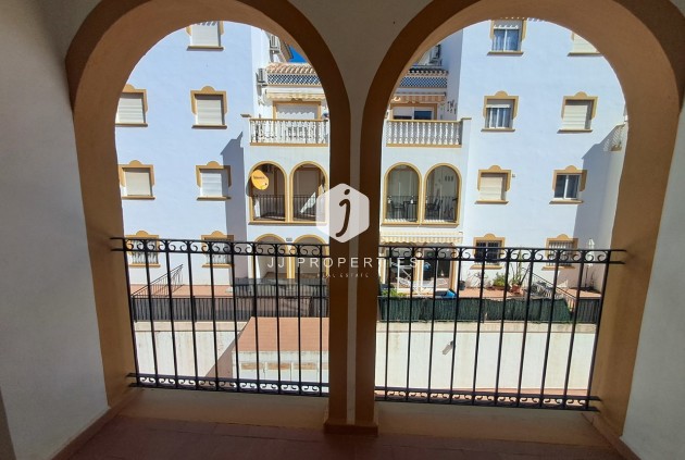 Resale - Apartment / flat -
La Zenia - Costa Blanca