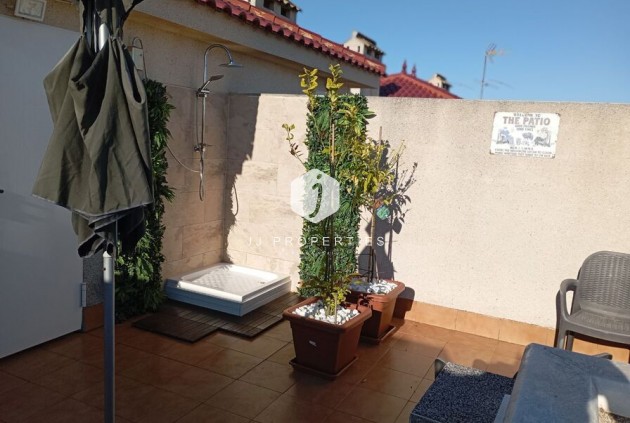 Resale - Duplex -
Daya Vieja - Costa Blanca