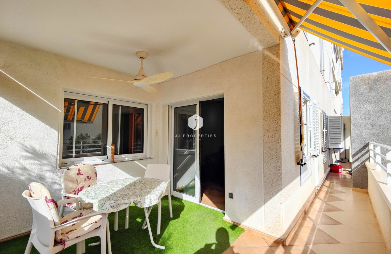 Resale - Apartment / flat -
Torrevieja - Costa Blanca