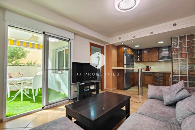 Resale - Apartment / flat -
Torrevieja - Costa Blanca