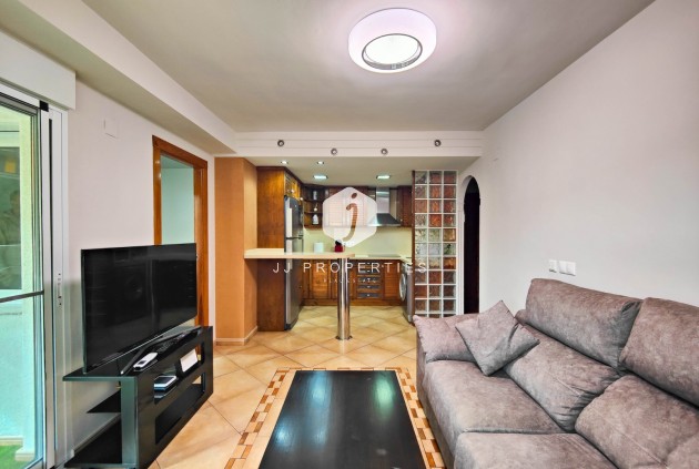 Resale - Apartment / flat -
Torrevieja - Costa Blanca