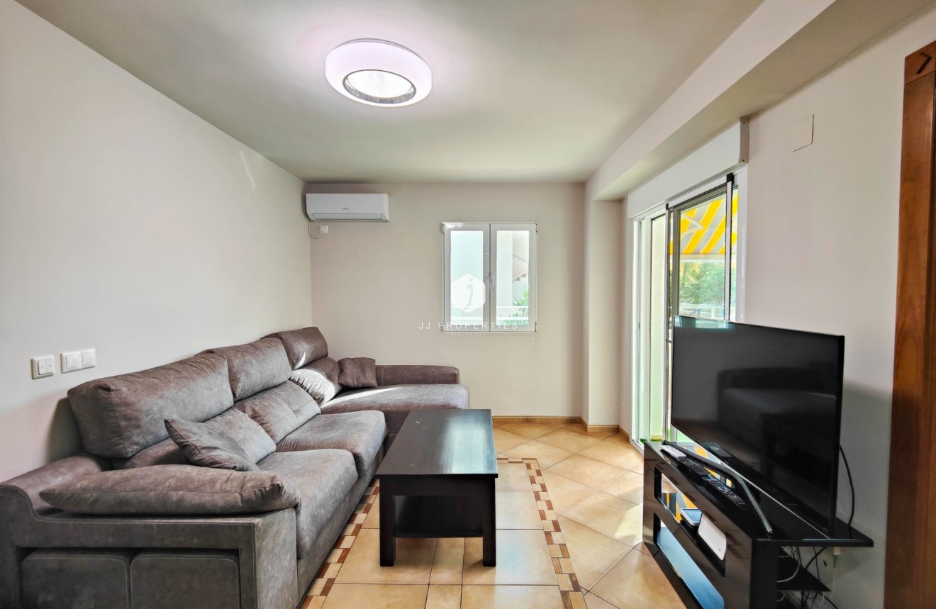 Resale - Apartment / flat -
Torrevieja - Costa Blanca