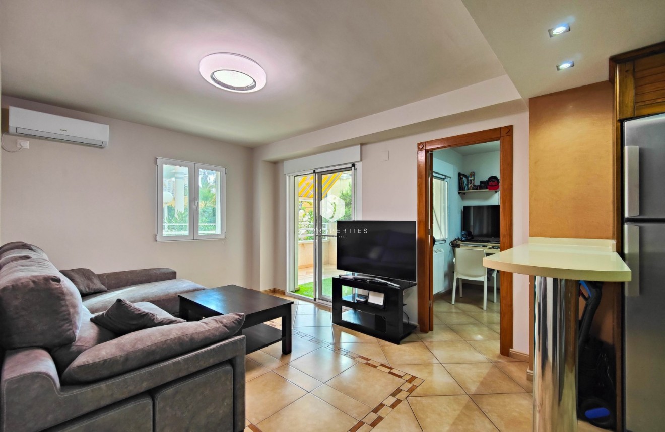 Resale - Apartment / flat -
Torrevieja - Costa Blanca