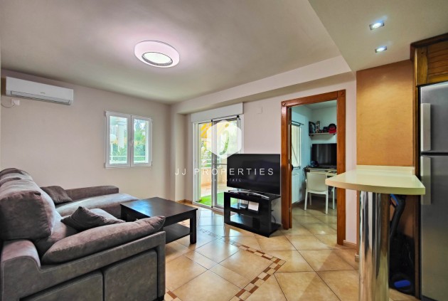 Resale - Apartment / flat -
Torrevieja - Costa Blanca