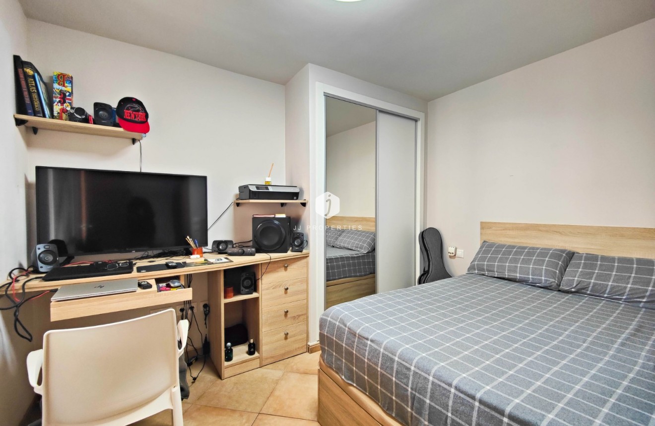 Resale - Apartment / flat -
Torrevieja - Costa Blanca