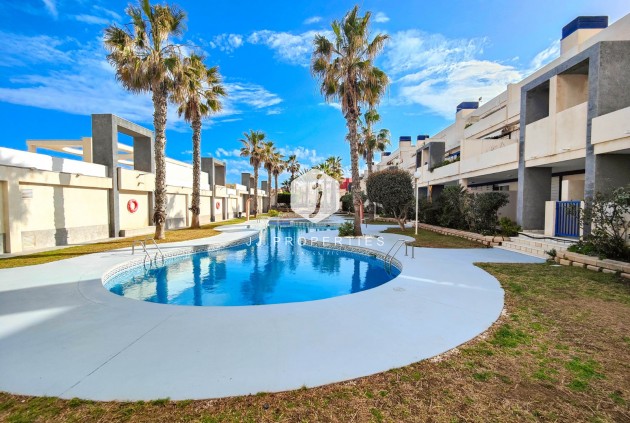 Resale - Apartment / flat -
Torrevieja - Costa Blanca