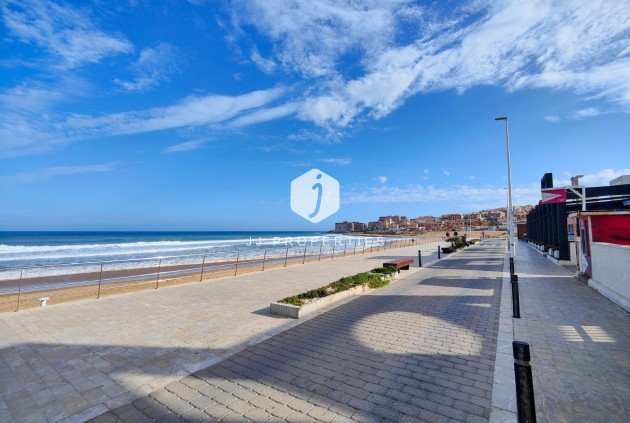 Resale - Apartment / flat -
Torrevieja - Costa Blanca
