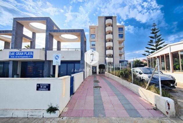 Resale - Apartment / flat -
Torrevieja - Costa Blanca