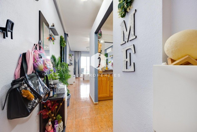 Aus zweiter Hand - Wohnung -
Torrevieja - Centro