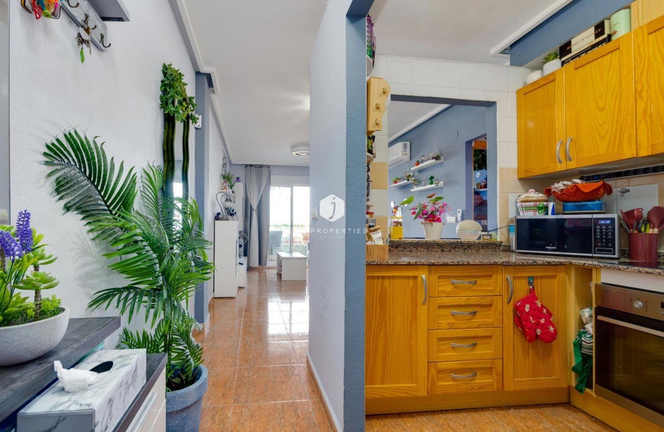 Aus zweiter Hand - Wohnung -
Torrevieja - Centro