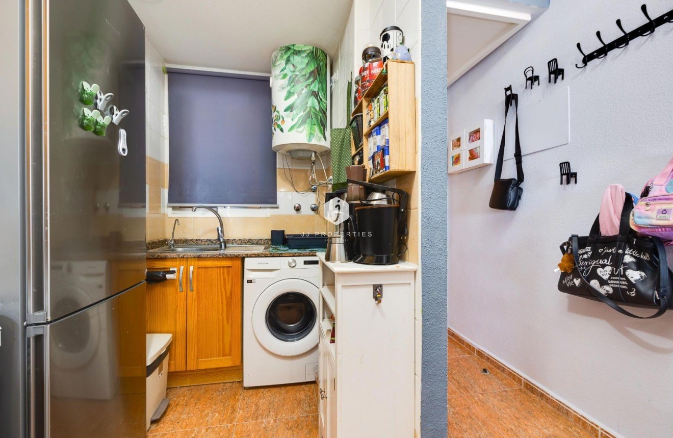 Aus zweiter Hand - Wohnung -
Torrevieja - Centro