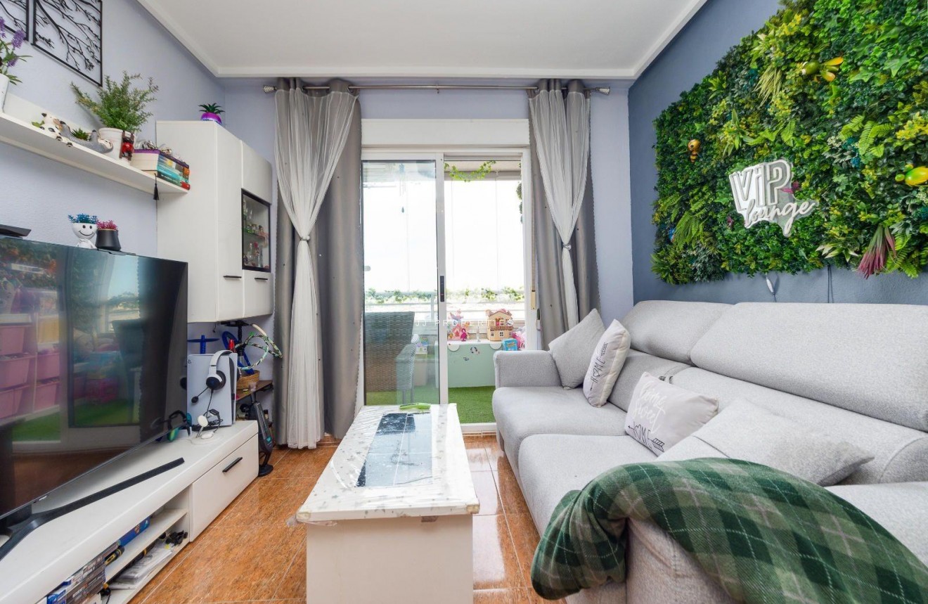 Aus zweiter Hand - Wohnung -
Torrevieja - Centro