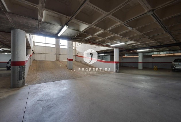 Aus zweiter Hand - Wohnung -
Torrevieja - Centro