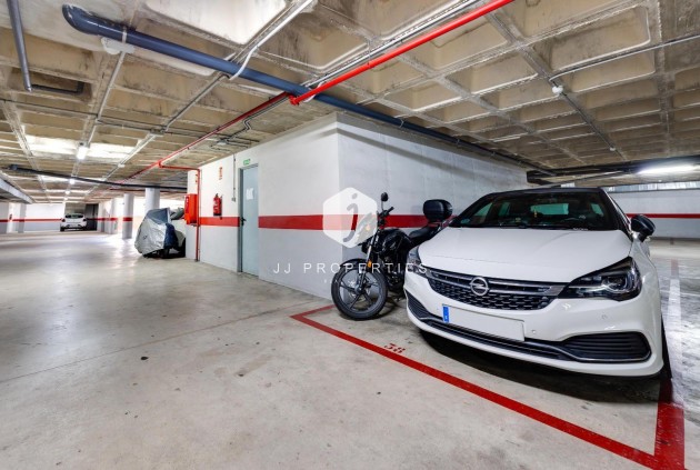 Aus zweiter Hand - Wohnung -
Torrevieja - Centro