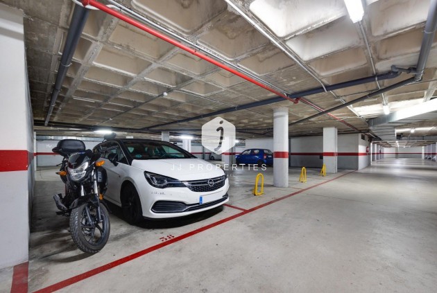 Aus zweiter Hand - Wohnung -
Torrevieja - Centro