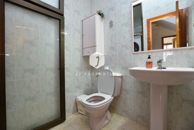 Resale - Chalet -
Orihuela Costa - Costa Blanca