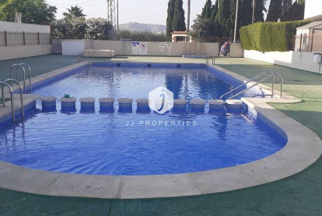 Resale - Apartment / flat -
Daya Vieja - Costa Blanca