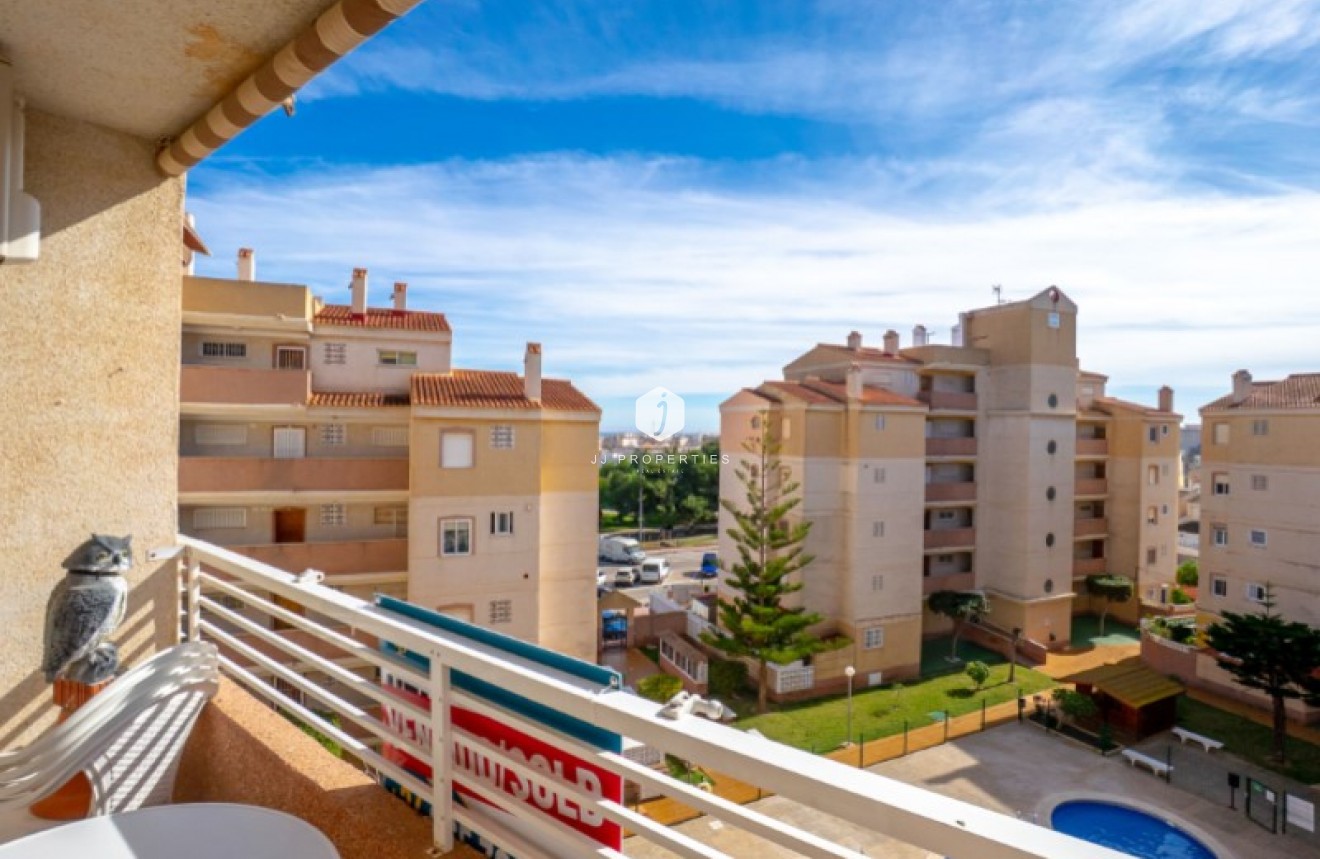 Resale - Apartment / flat -
Torrevieja - Costa Blanca