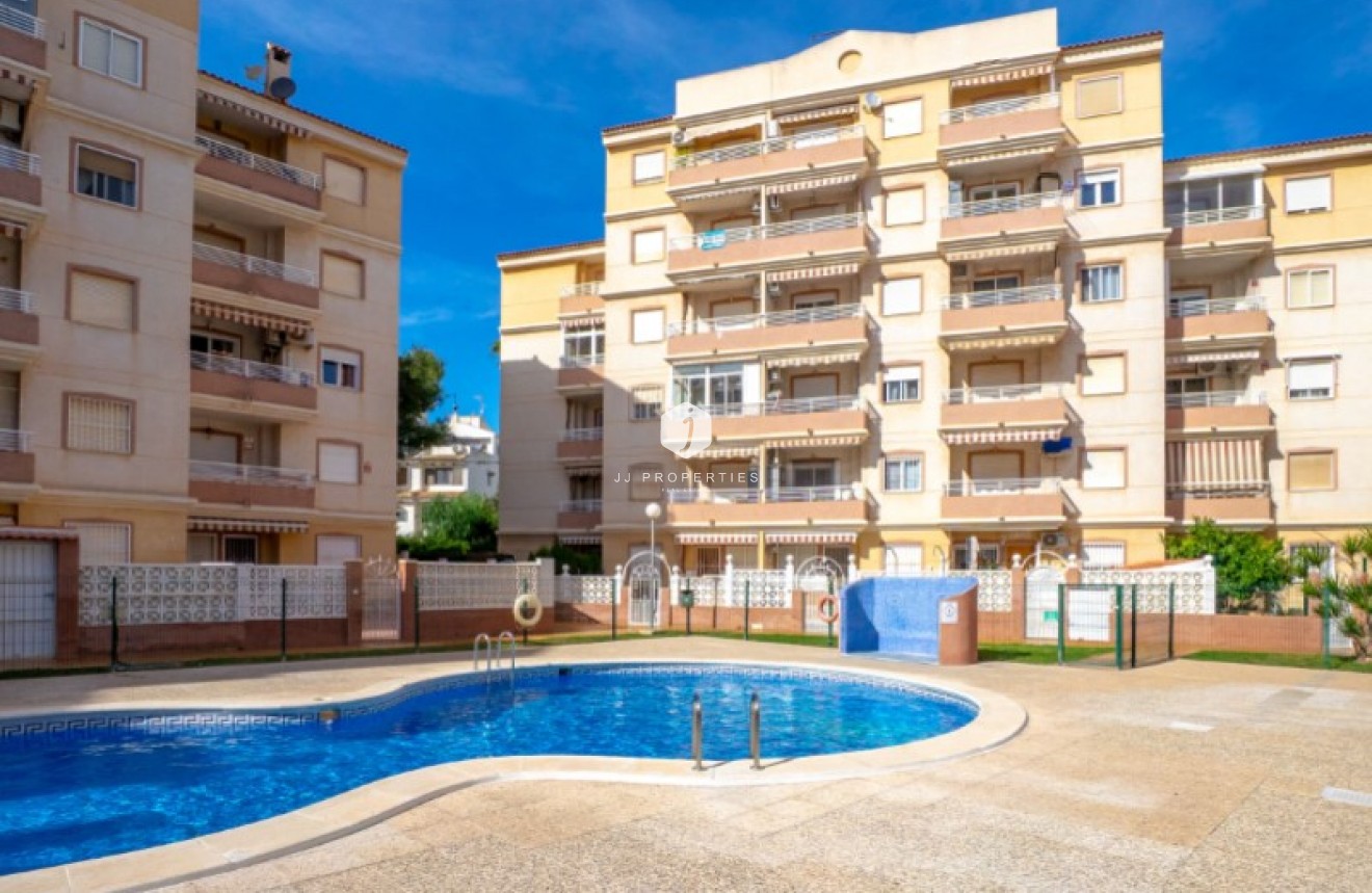 Resale - Apartment / flat -
Torrevieja - Costa Blanca