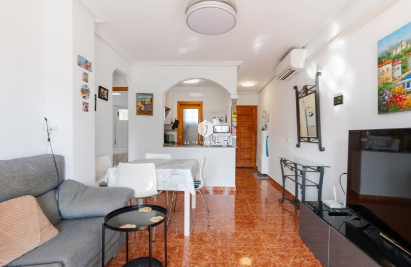 Resale - Apartment / flat -
Torrevieja - Costa Blanca