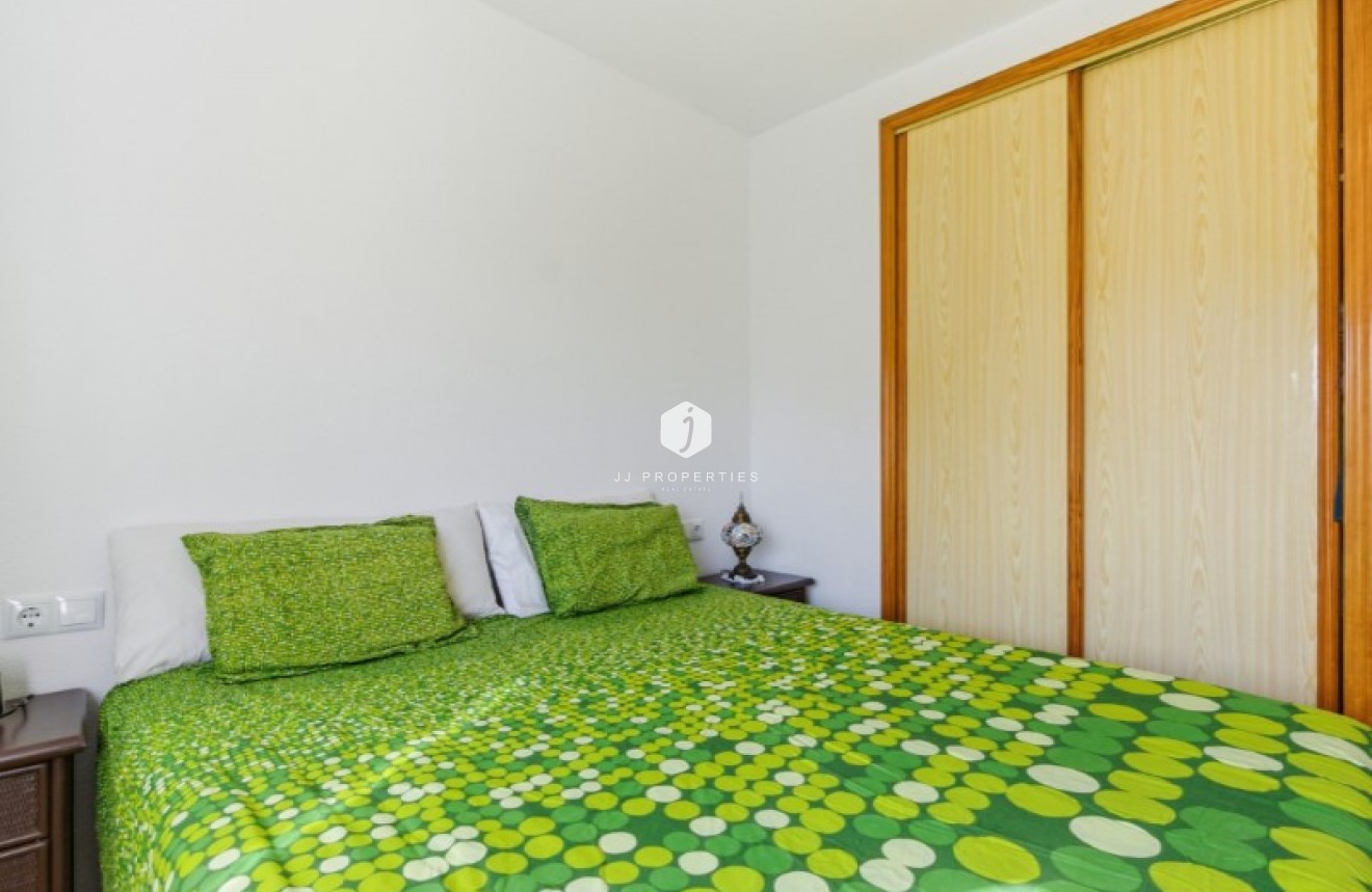 Resale - Apartment / flat -
Torrevieja - Costa Blanca