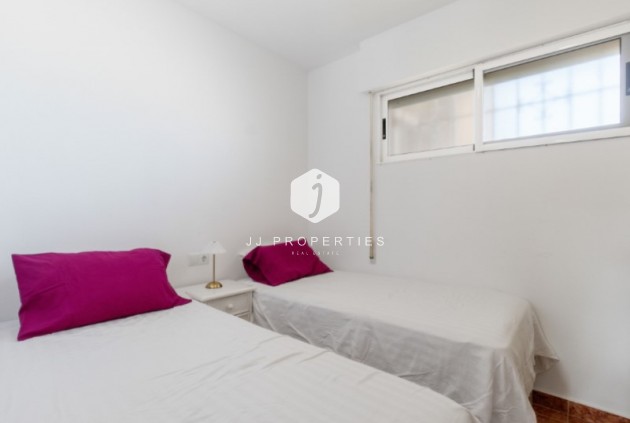 Resale - Apartment / flat -
Torrevieja - Costa Blanca