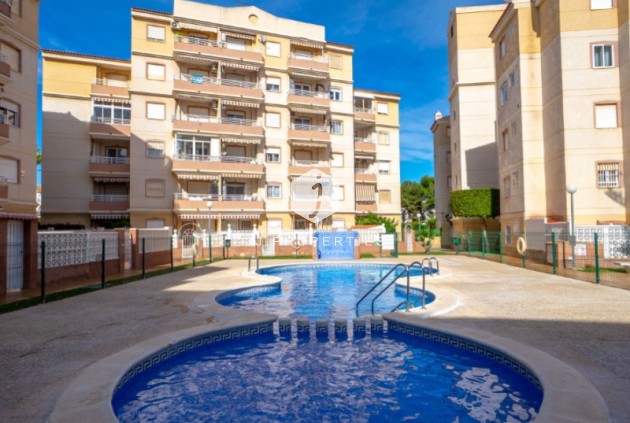 Resale - Apartment / flat -
Torrevieja - Costa Blanca