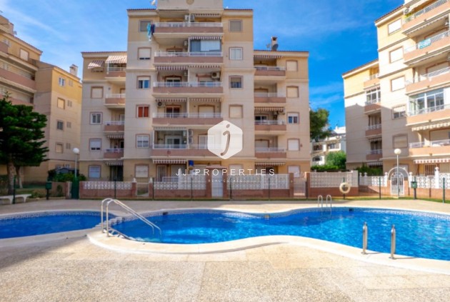 Resale - Apartment / flat -
Torrevieja - Costa Blanca