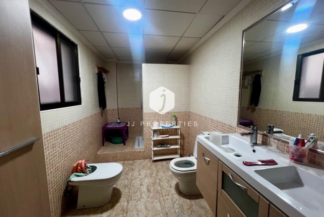 Resale - Apartment / flat -
Rojales