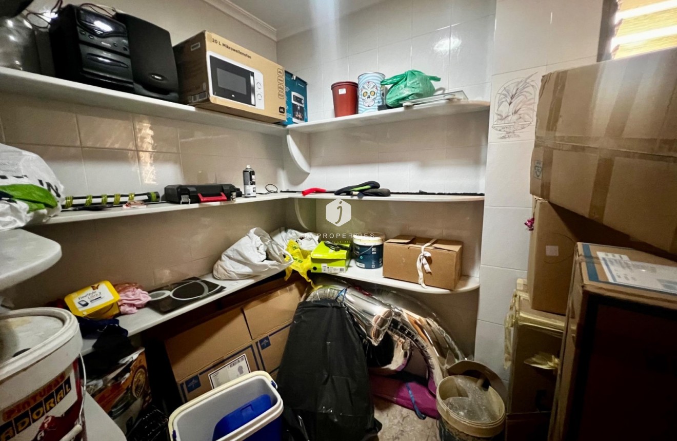 Resale - Apartment / flat -
Rojales