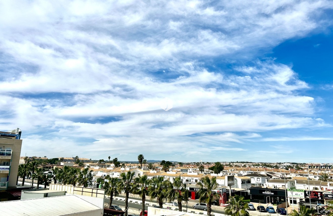 Resale - Apartment / flat -
Cabo Roig - Costa Blanca