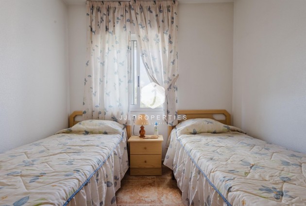 Resale - Apartment / flat -
Torrevieja - Costa Blanca