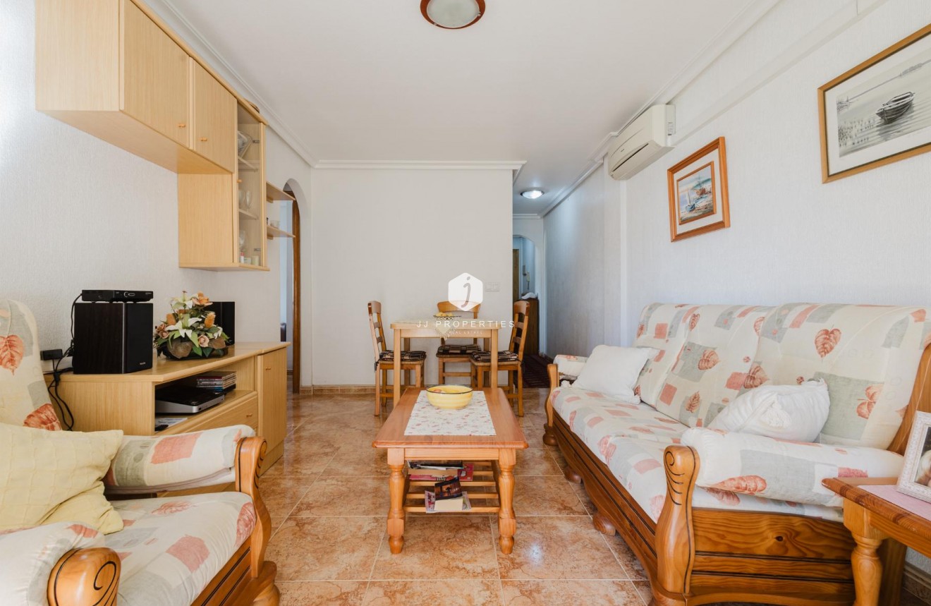 Resale - Apartment / flat -
Torrevieja - Costa Blanca