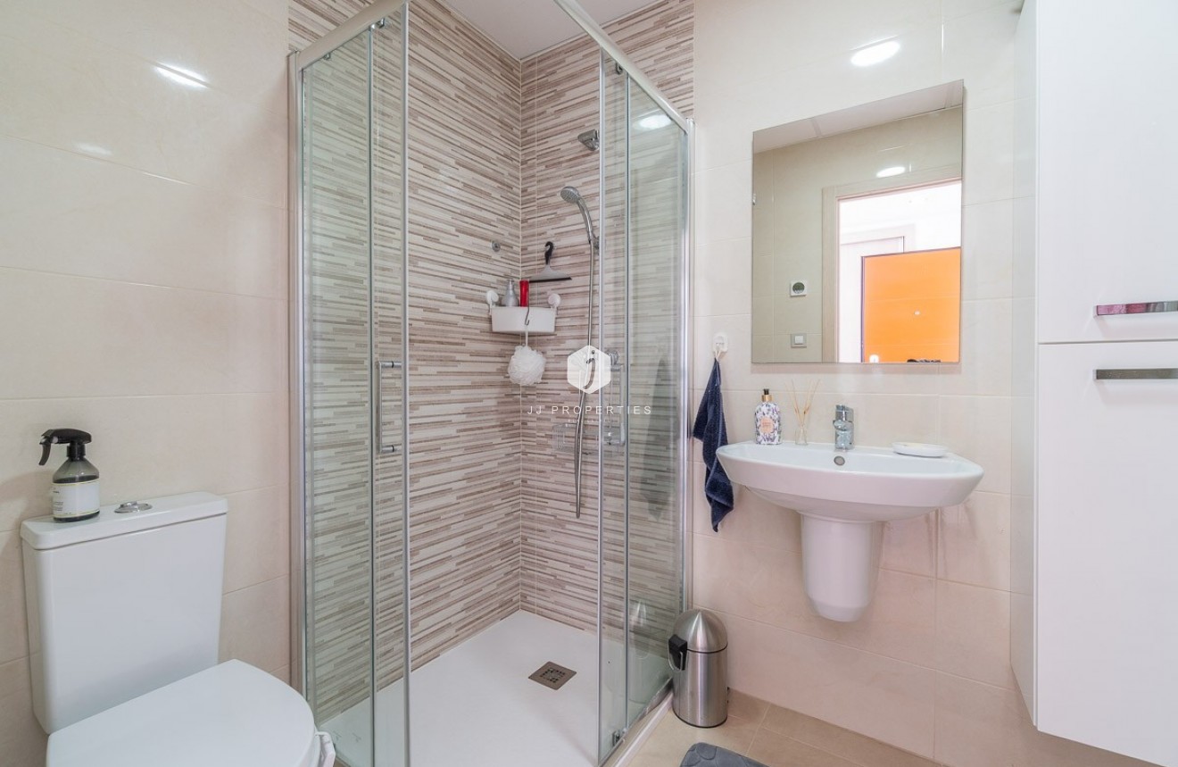 Resale - Apartment / flat -
Orihuela Costa - Costa Blanca