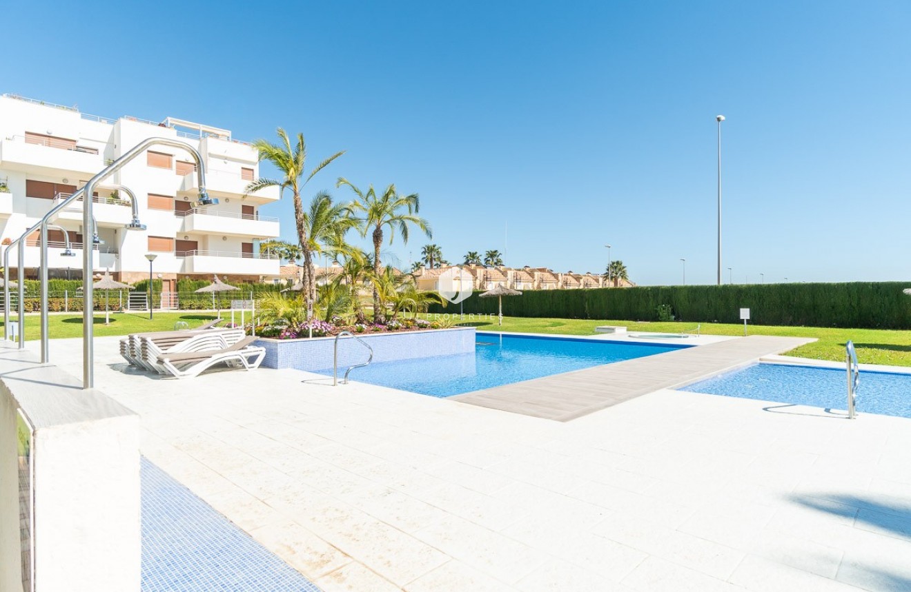Resale - Apartment / flat -
Orihuela Costa - Costa Blanca