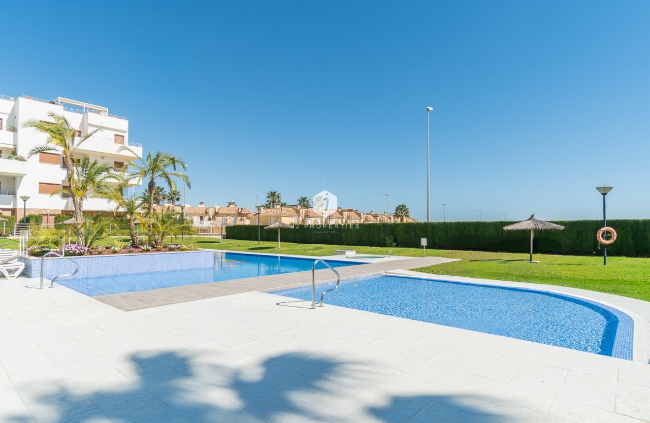 Resale - Apartment / flat -
Orihuela Costa - Costa Blanca