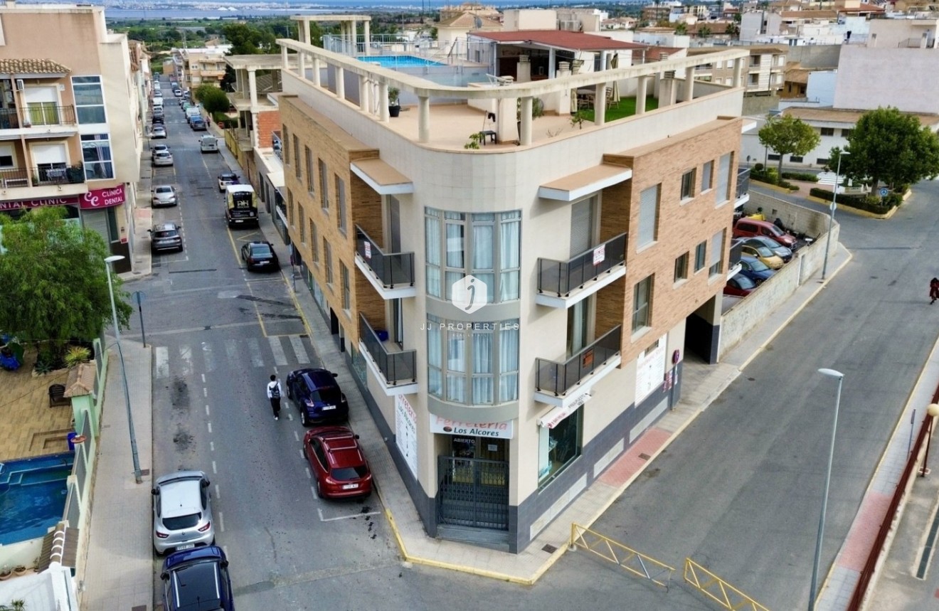 Resale - Apartment / flat -
San Miguel de Salinas - Inland