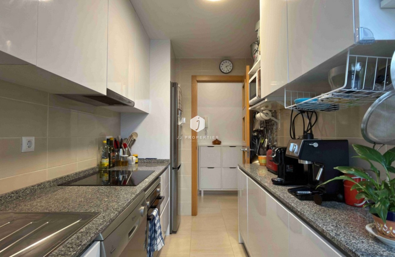 Resale - Apartment / flat -
San Miguel de Salinas - Inland