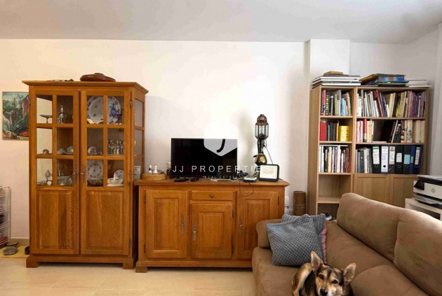 Resale - Apartment / flat -
San Miguel de Salinas - Inland