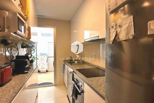 Resale - Apartment / flat -
San Miguel de Salinas - Inland