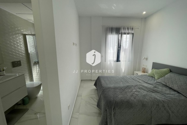 Resale - Villa -
Benijofar - Costa Blanca