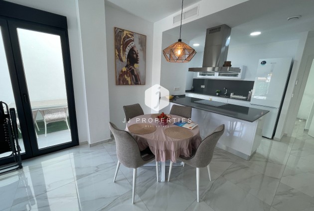 Resale - Villa -
Benijofar - Costa Blanca