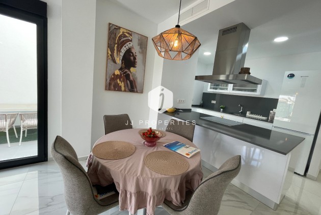 Resale - Villa -
Benijofar - Costa Blanca