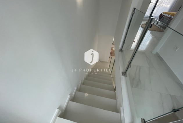 Resale - Villa -
Benijofar - Costa Blanca