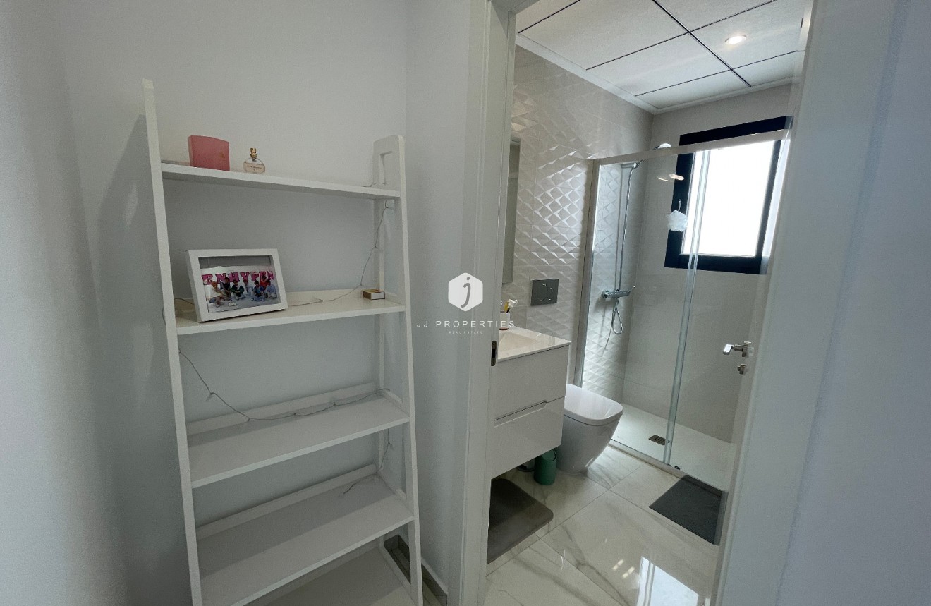 Resale - Villa -
Benijofar - Costa Blanca