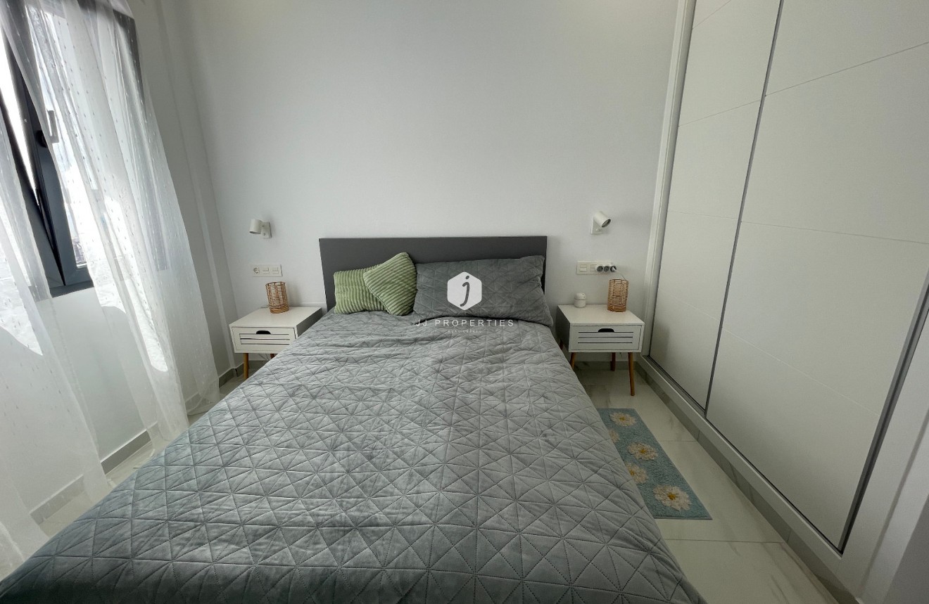 Resale - Villa -
Benijofar - Costa Blanca