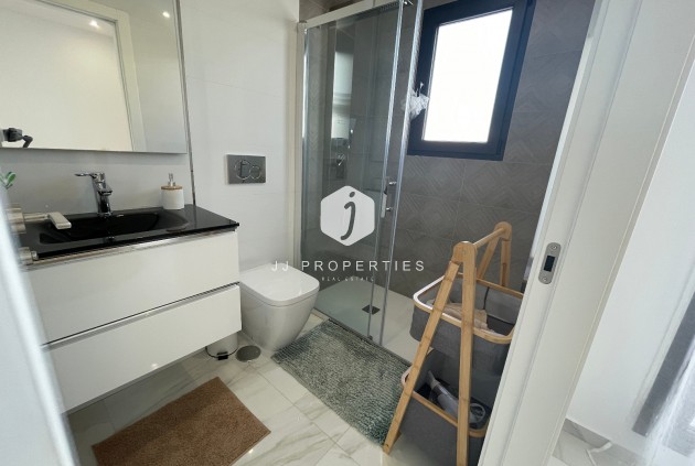 Resale - Villa -
Benijofar - Costa Blanca