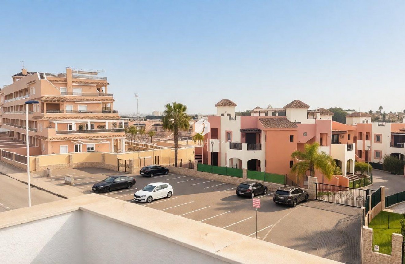 Resale - Penthouse -
Torrevieja - Costa Blanca